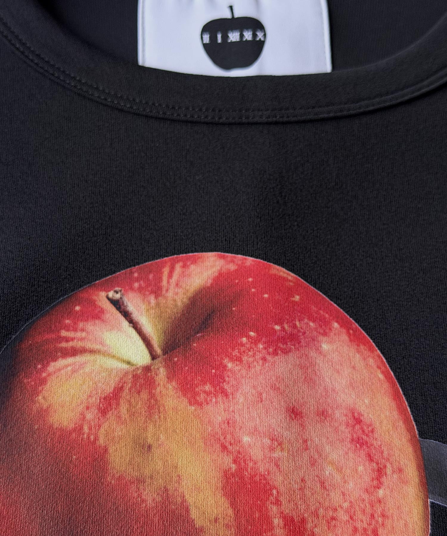 "APPLE " S/S BIG-T