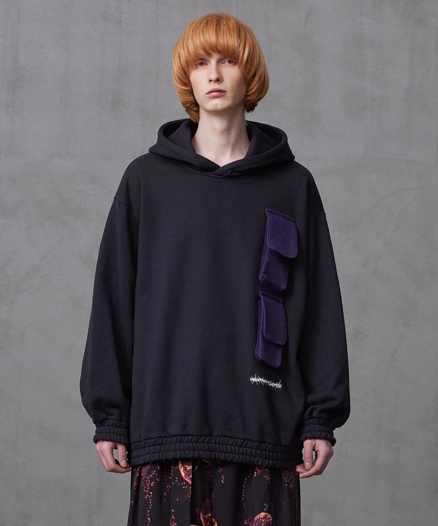 低価SALE【美品】SHAREEF パーカー Studious別注 双子hoodie トップス