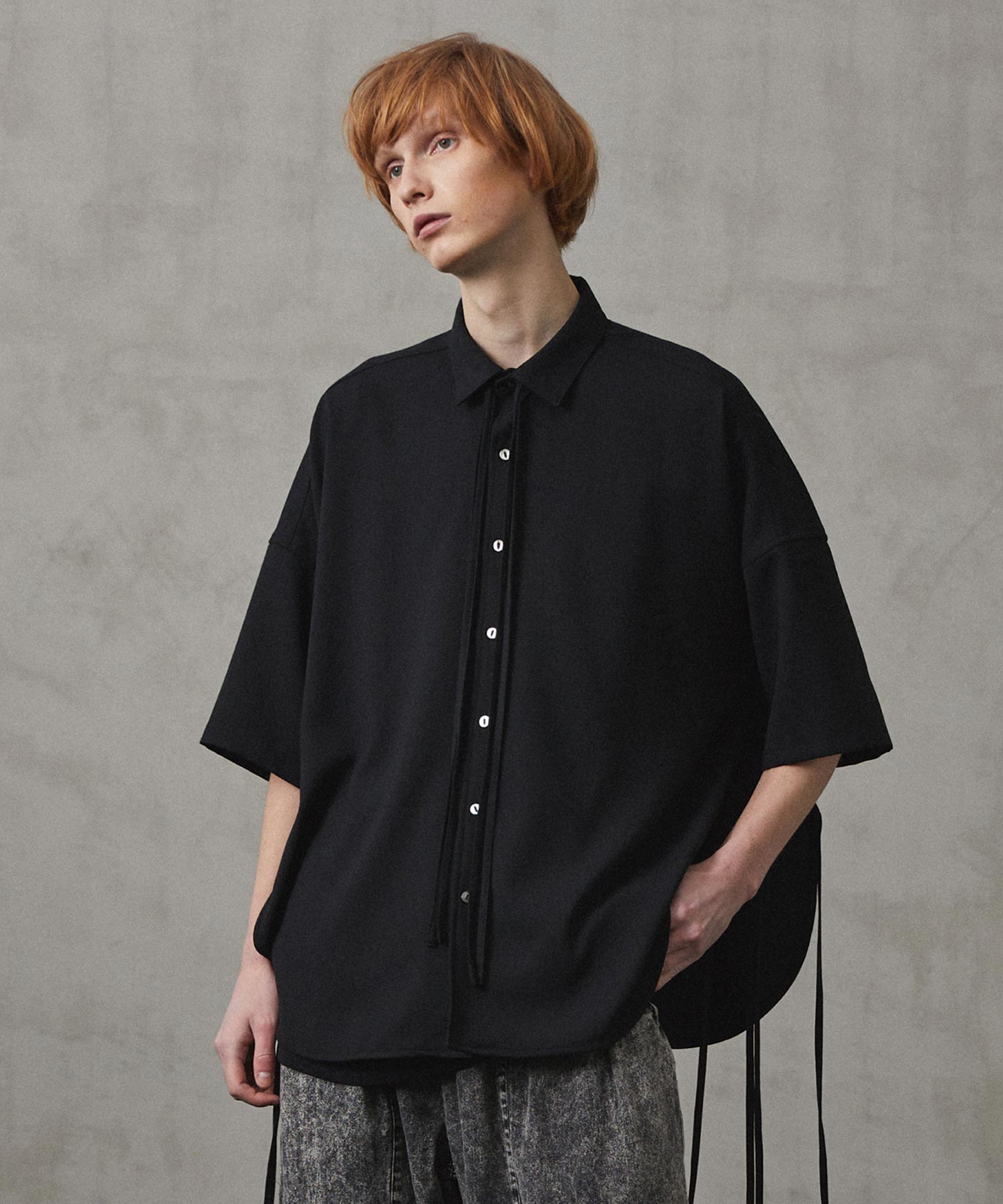 SIDE SLIT S/S SHIRTS