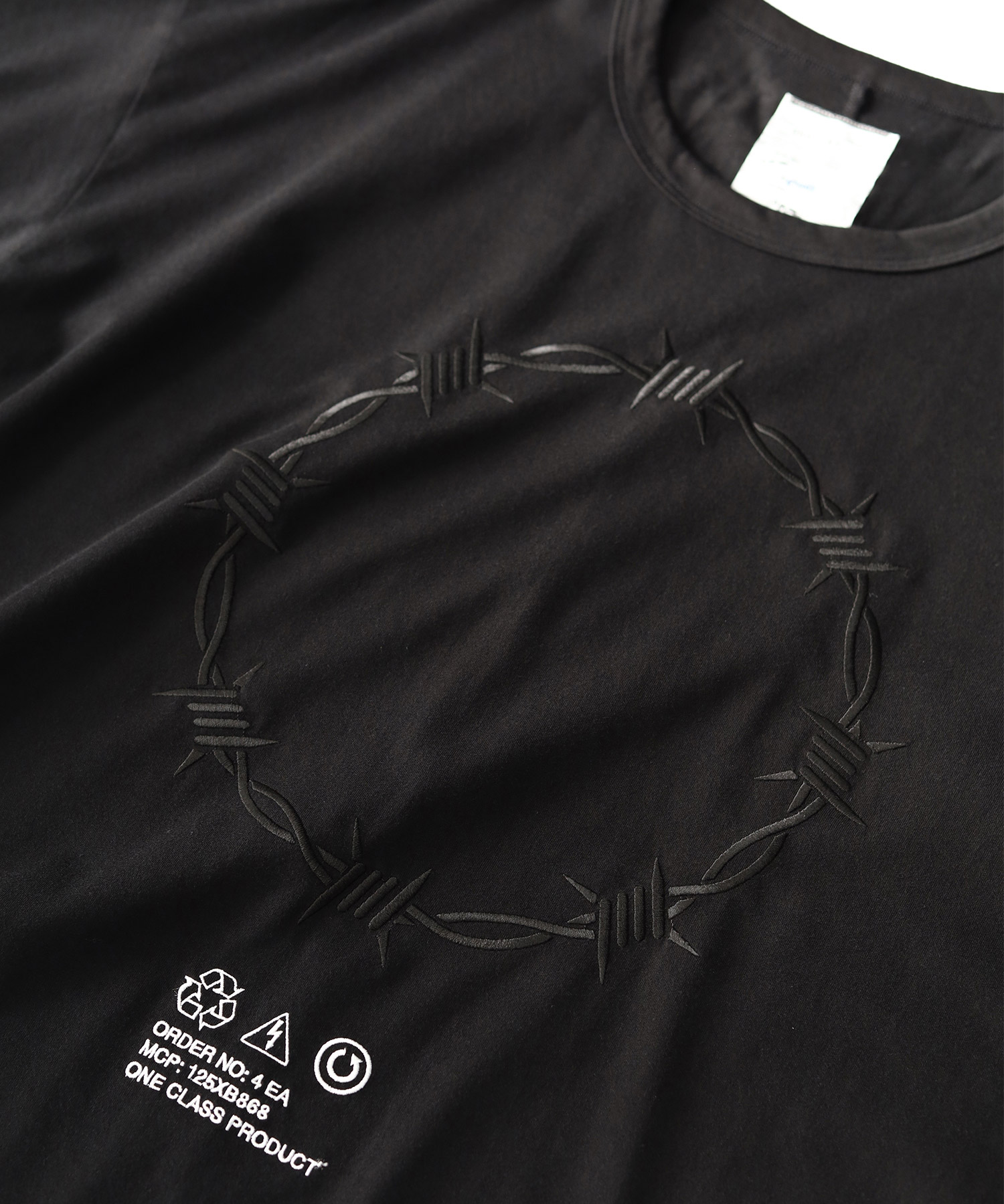 "BARBED WIRE"emb. S/S BIG T