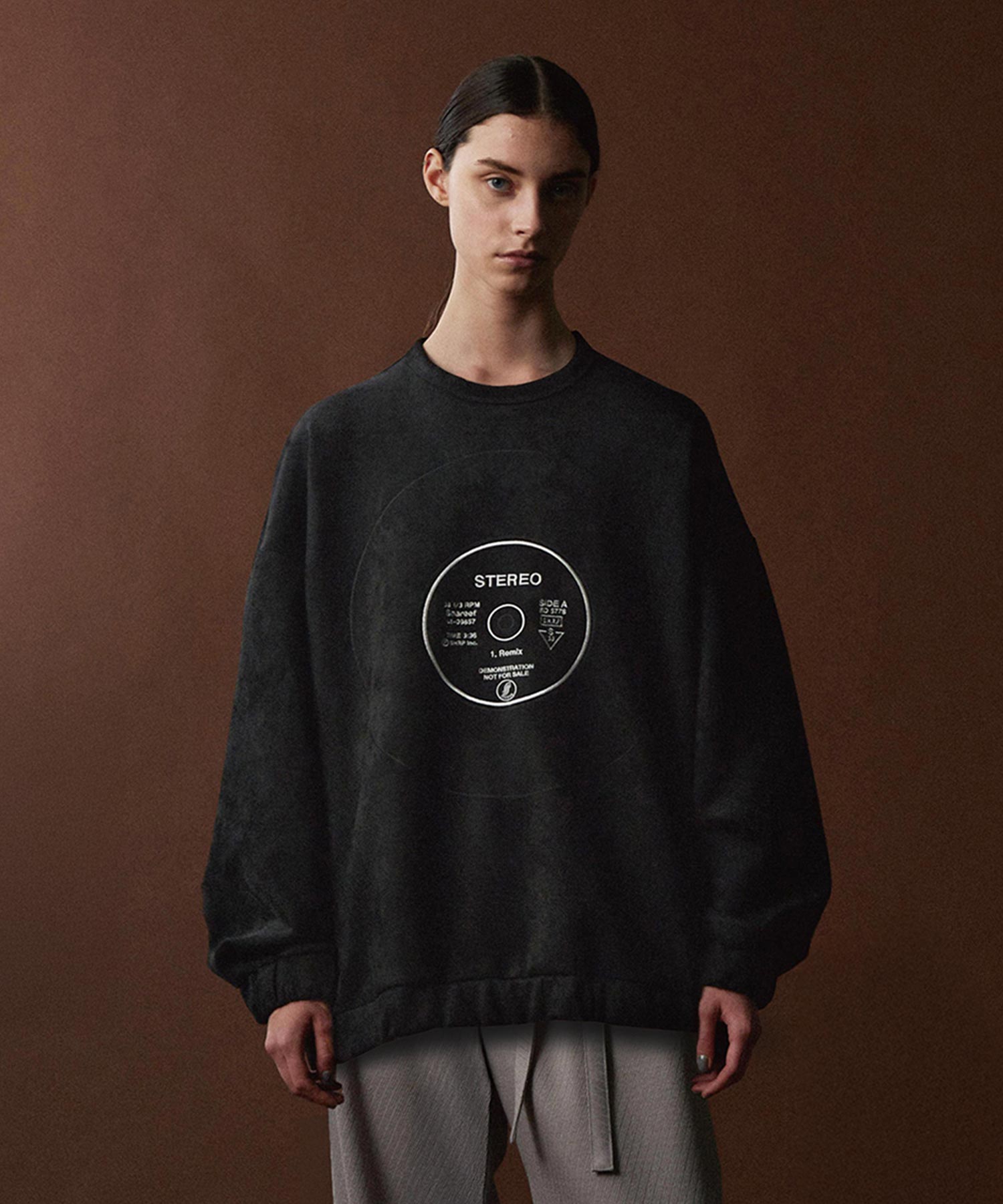 "RECORD" MICRO SUEDE SWEAT