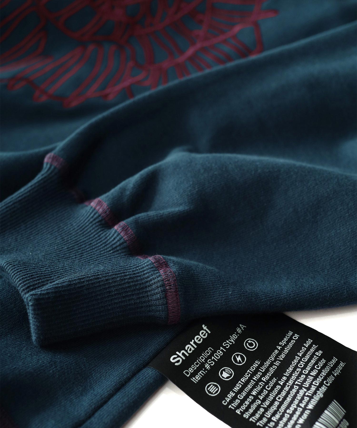 "ABSTRACT FLOWER"emb. BIG SWEAT